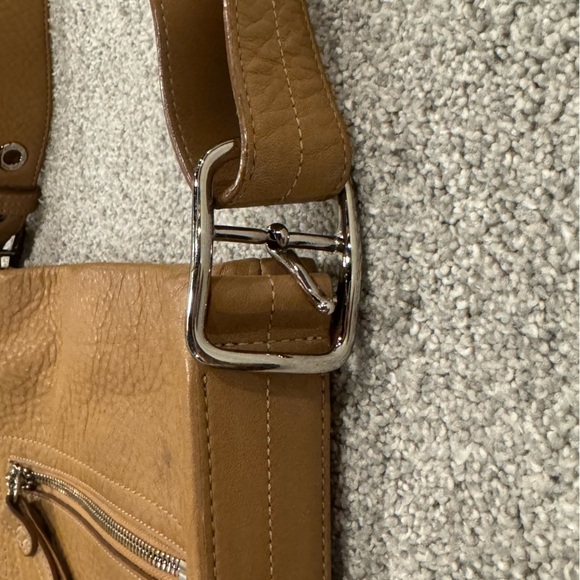 Vintage Y2K Coach Camel Brown Soft Pebble Leather Bag  L0693-F03796 - Picture 4 of 15